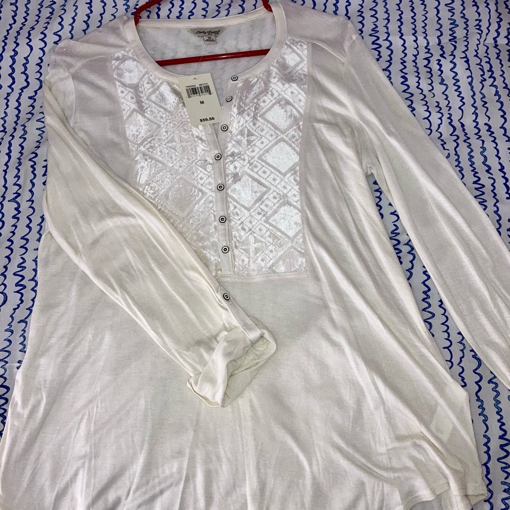NWT Lucky Brand top size M